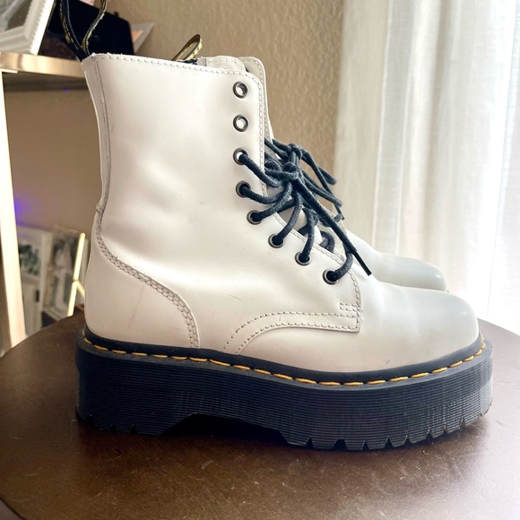 Dr. Martens - Jadon Platform Boots **EUC** - Picture 3 of 4